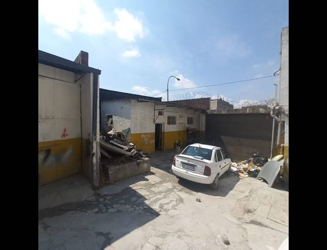 995M² WAREHOUSE FOR SALE IN JOHANNESBURG CENTRAL